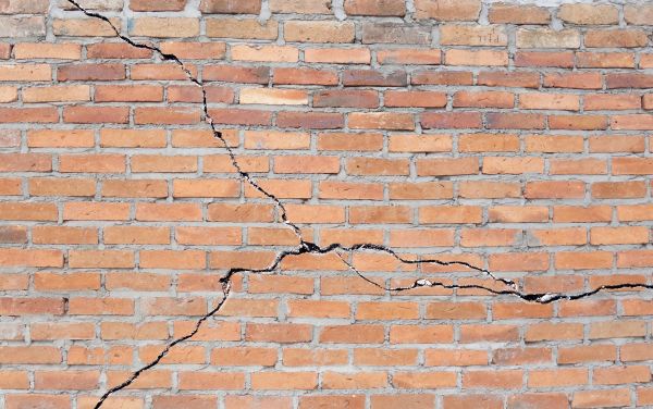 Cracked Brick Repair in Snohomish