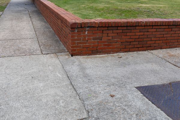 Brick Retaining Wall Repair in Snohomish
